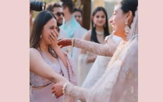 Akansha Ranjan Drops Unseen Pic From Athiya Shetty's Wedding But Internet..